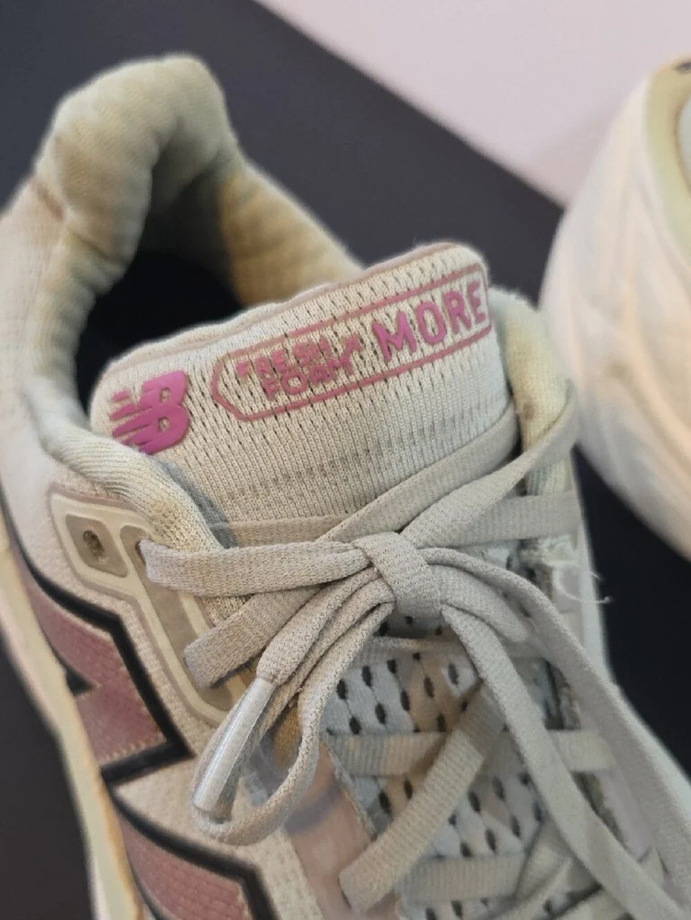 New Balance great pale